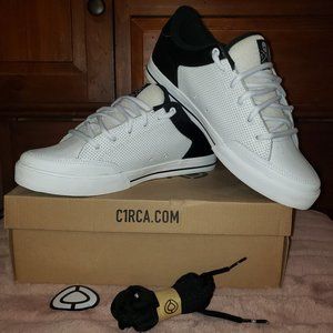 C1RCA - Whilte/Black - Size 12